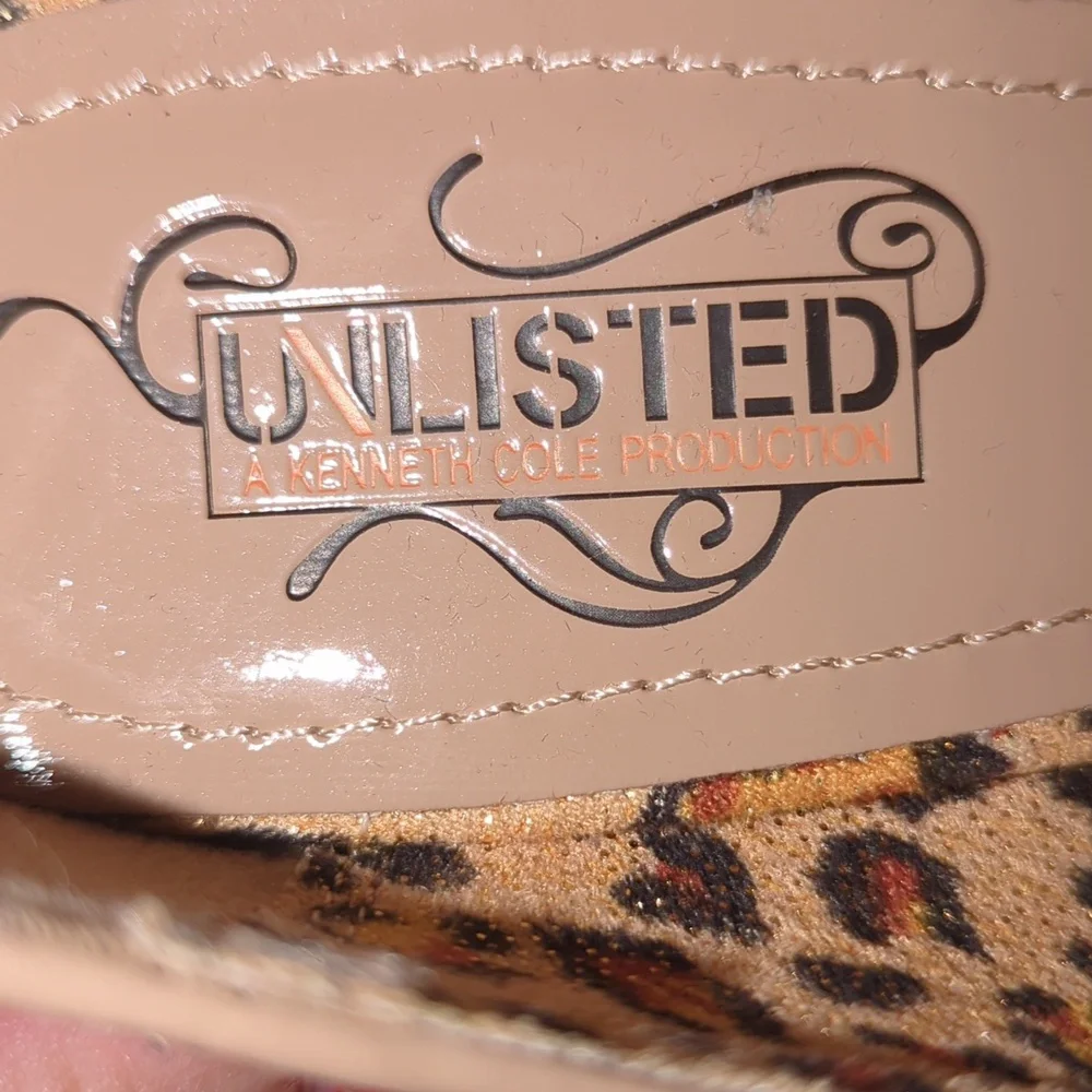 unlisted by